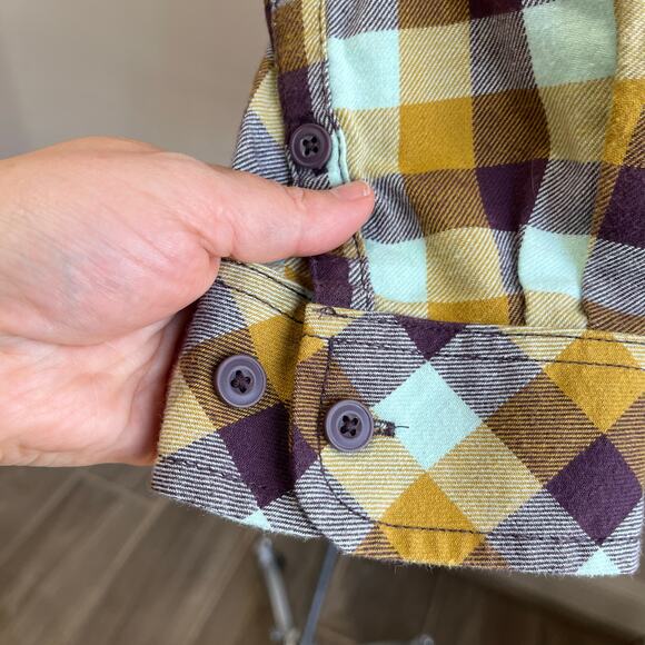 Duluth Trading Flannel Tunic Plaid Long Sleeve Cotton Blend Button Shirt 1X - Picture 4 of 9